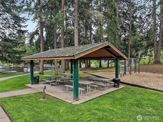 18714 McGhee Drive E, Bonney Lake, WA 98391