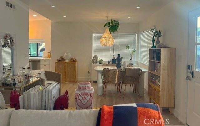 100 Yorktown, Newport Beach, CA 92660