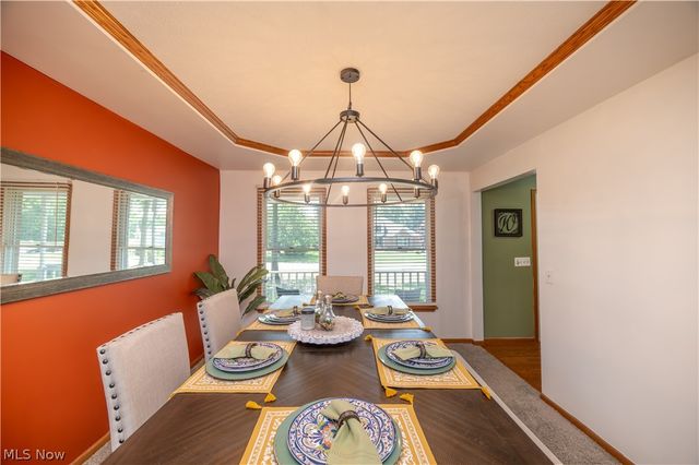 2218 Crestmont Drive, Girard, OH 44420