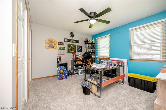 2218 Crestmont Drive, Girard, OH 44420