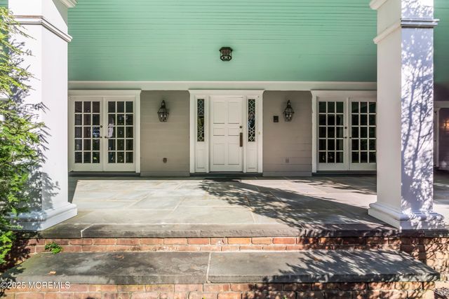 917 Riverview Drive, Brielle, NJ 08730