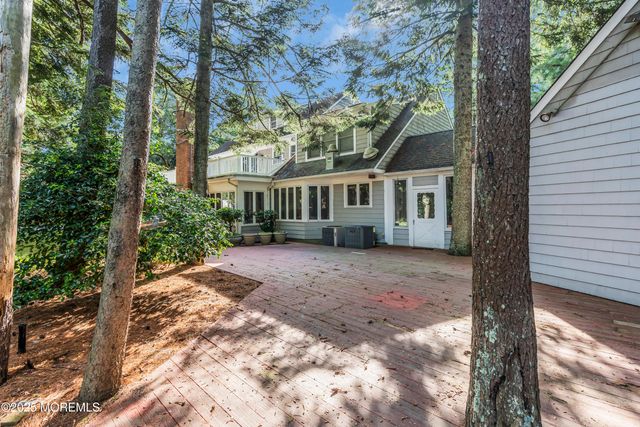 917 Riverview Drive, Brielle, NJ 08730