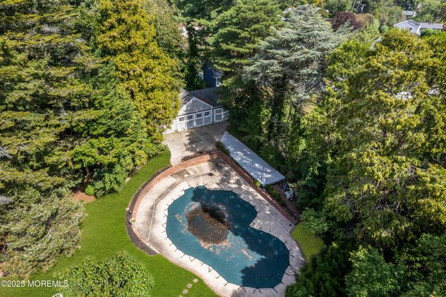 917 Riverview Drive, Brielle, NJ 08730