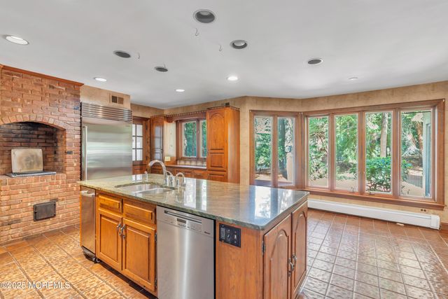 917 Riverview Drive, Brielle, NJ 08730