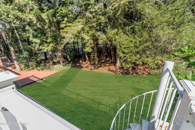 917 Riverview Drive, Brielle, NJ 08730