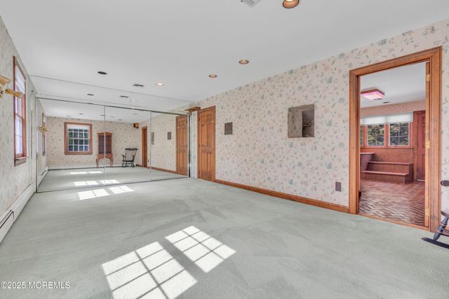 917 Riverview Drive, Brielle, NJ 08730