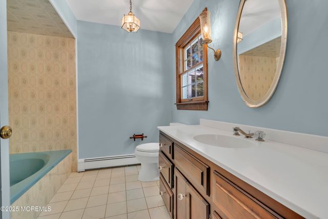 917 Riverview Drive, Brielle, NJ 08730