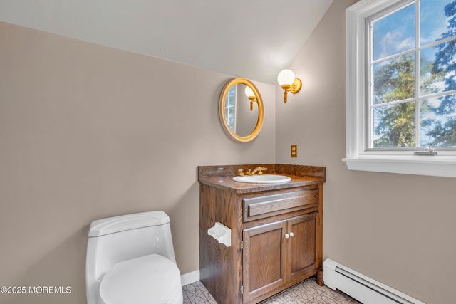 917 Riverview Drive, Brielle, NJ 08730