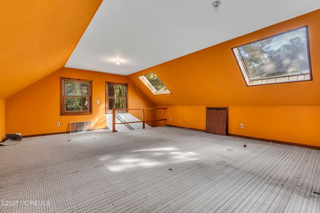 917 Riverview Drive, Brielle, NJ 08730