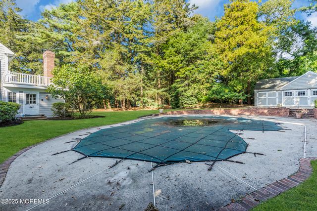 917 Riverview Drive, Brielle, NJ 08730