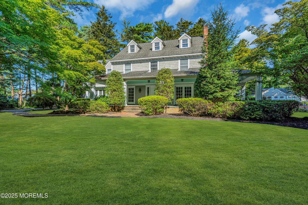 917 Riverview Drive, Brielle, NJ 08730