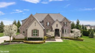 61870 Cotswold Drive, Washington Twp, MI 48094