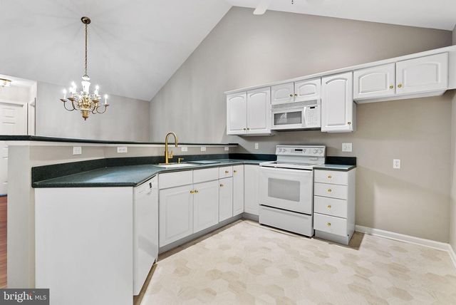 51 CAMBRIDGE CT, Souderton, PA 18964