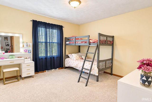 216 Cindy Court, Millersburg, IN 46543