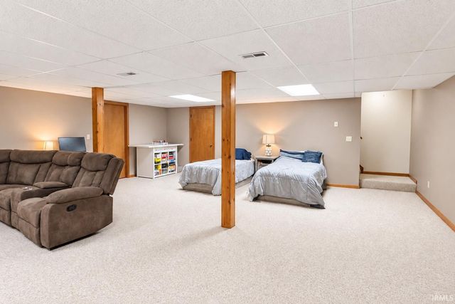 216 Cindy Court, Millersburg, IN 46543
