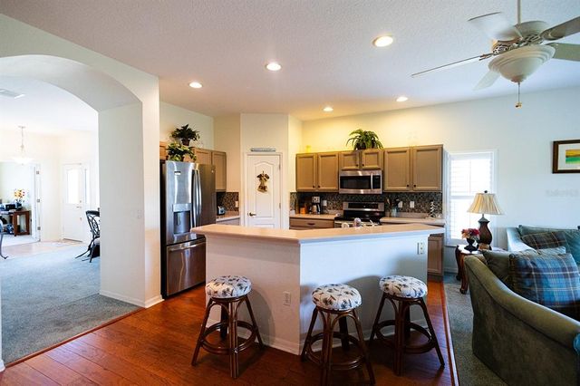 2542 SANDY HILL COURT, Holiday, FL 34691