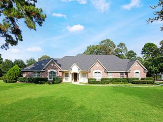34010 Bar R Boulevard, Magnolia, TX 77355