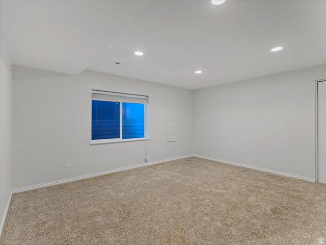 6466 W PIN OAK DR, West Jordan, UT 84081