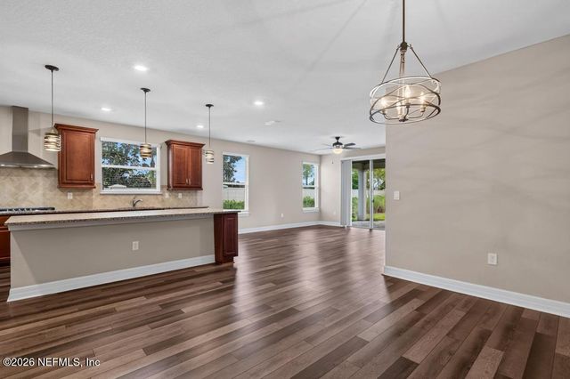 11144 KENTWORTH Way, Jacksonville, FL 32256