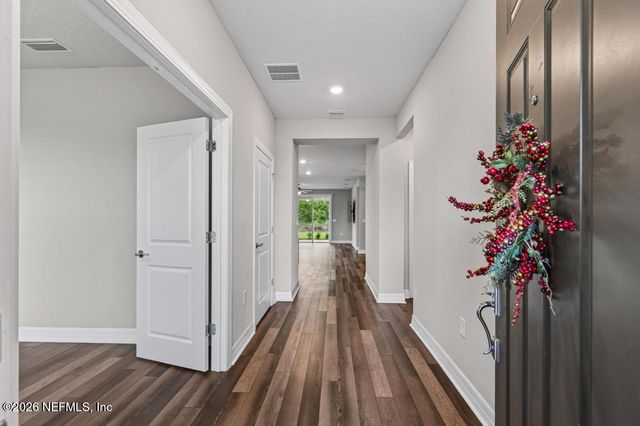 11144 KENTWORTH Way, Jacksonville, FL 32256