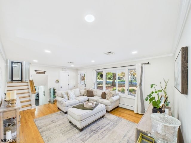 80 Red Valley Rd, Millstone Twp., NJ 08510