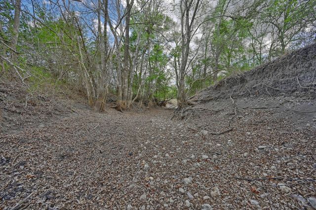 3219 Fritsch Road, La Grange, TX 78945