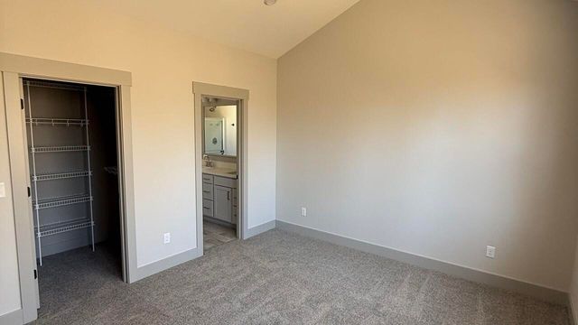 6847 Loggers Ridge Run SE, Caledonia, MI 49316