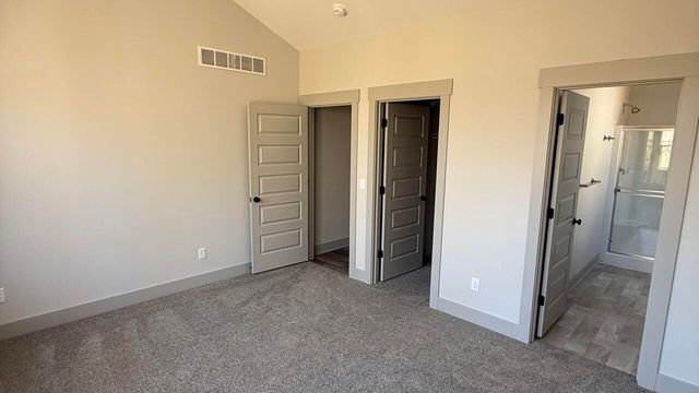 6847 Loggers Ridge Run SE, Caledonia, MI 49316