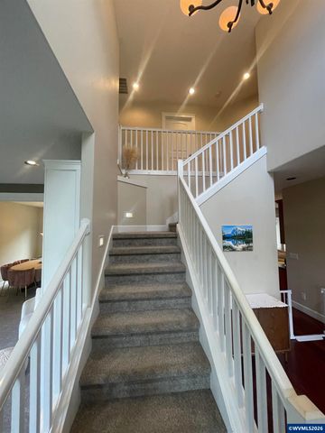 4420 SW Country Club Dr, Corvallis, OR 97333