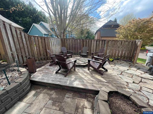 4420 SW Country Club Dr, Corvallis, OR 97333
