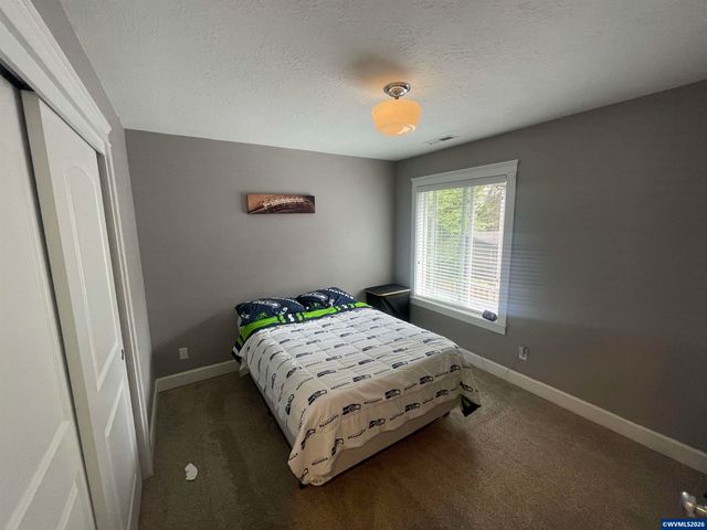 4420 SW Country Club Dr, Corvallis, OR 97333