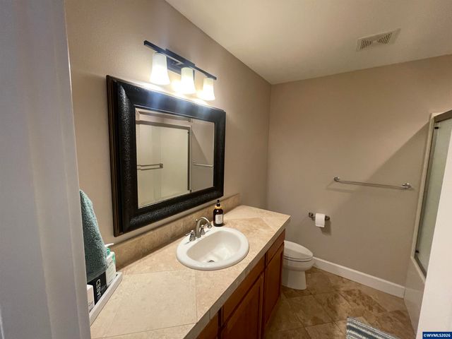 4420 SW Country Club Dr, Corvallis, OR 97333