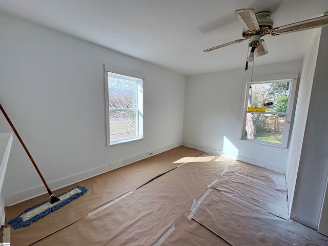 709 Crescent Avenue, Spartanburg, SC 29306