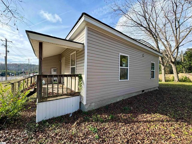 709 Crescent Avenue, Spartanburg, SC 29306