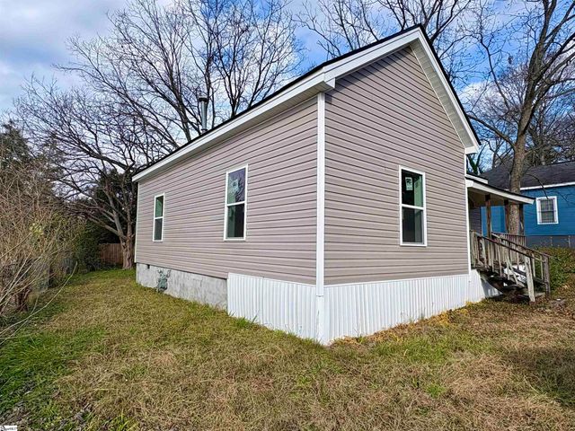 709 Crescent Avenue, Spartanburg, SC 29306