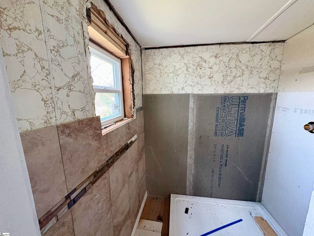 709 Crescent Avenue, Spartanburg, SC 29306