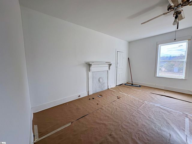 709 Crescent Avenue, Spartanburg, SC 29306