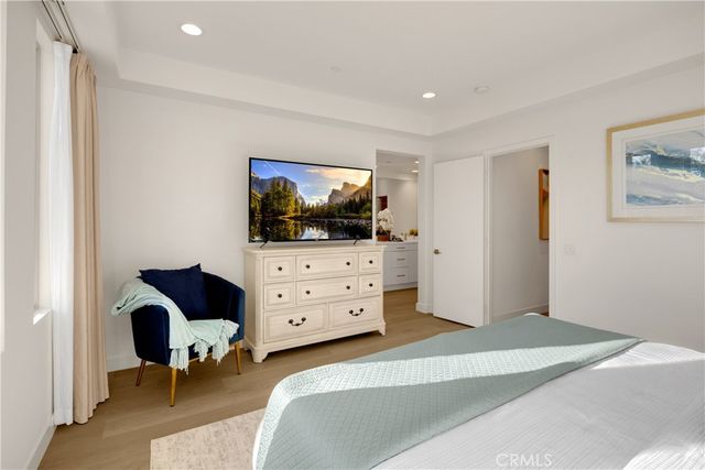 269 Magnet, Irvine, CA 92618
