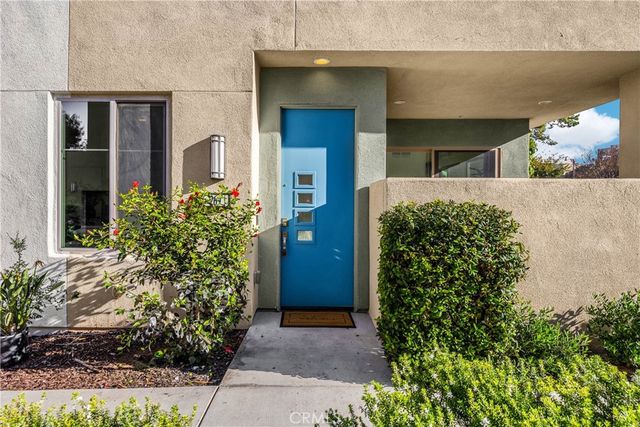 269 Magnet, Irvine, CA 92618