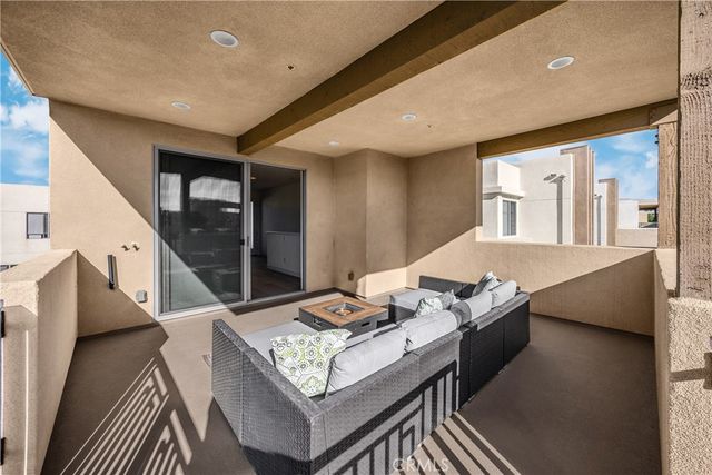 269 Magnet, Irvine, CA 92618