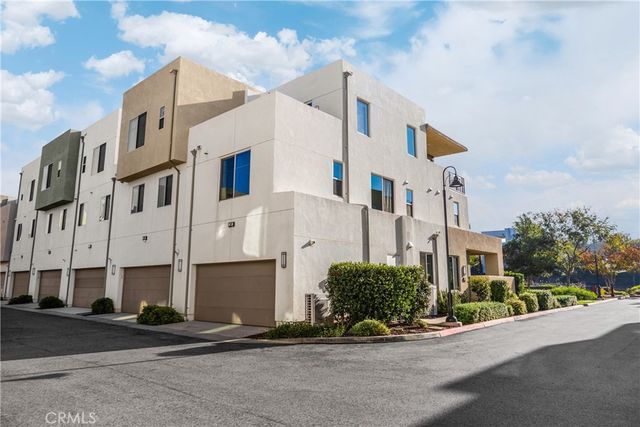 269 Magnet, Irvine, CA 92618