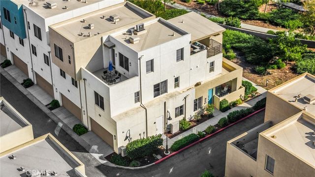 269 Magnet, Irvine, CA 92618