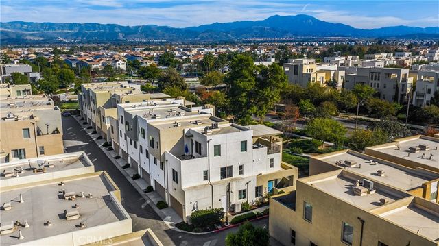 269 Magnet, Irvine, CA 92618
