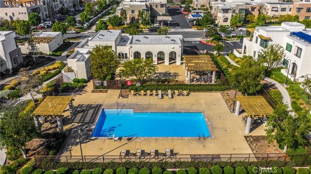 269 Magnet, Irvine, CA 92618