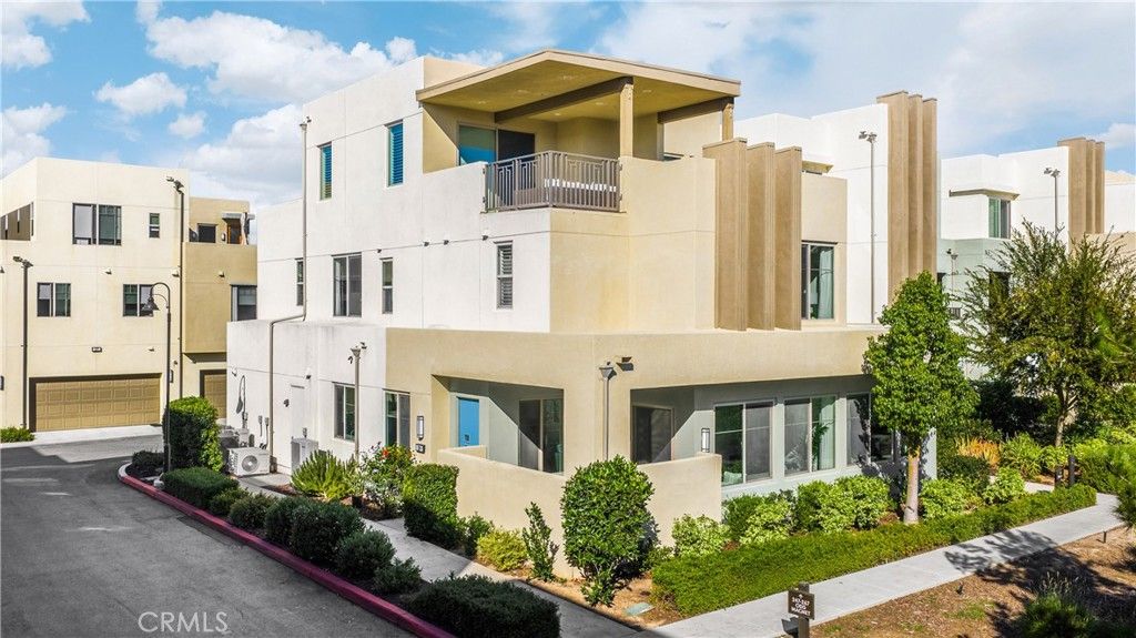 269 Magnet, Irvine, CA 92618