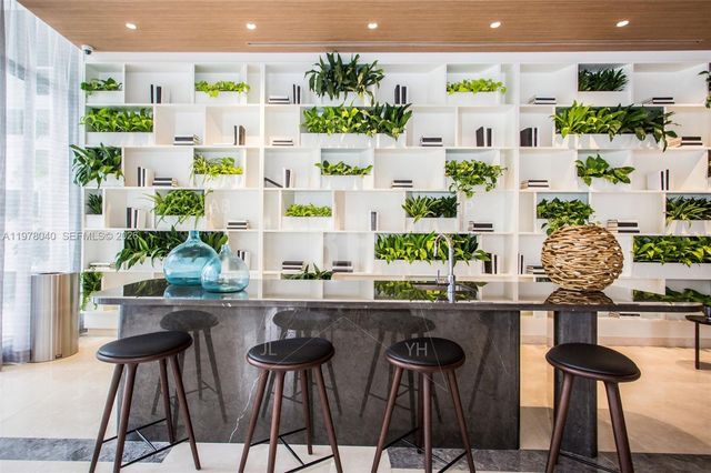 45 SW 9 Street 4706, Miami, FL 33130