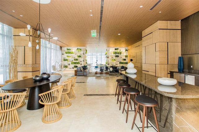 45 SW 9 Street 4706, Miami, FL 33130