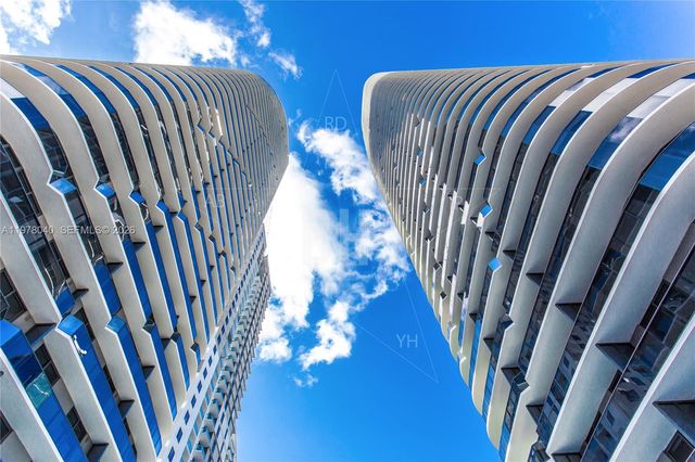 45 SW 9 Street 4706, Miami, FL 33130