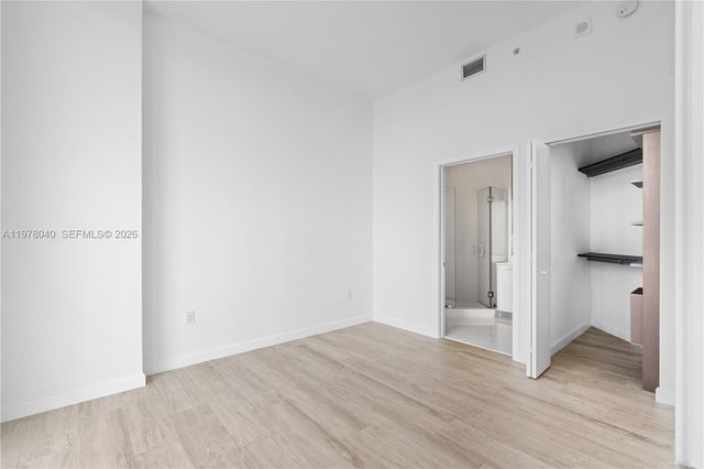 45 SW 9 Street 4706, Miami, FL 33130