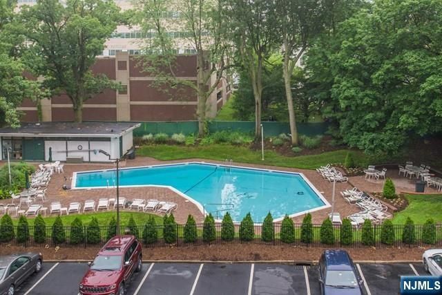 301 Beech OF7, Hackensack, NJ 07601